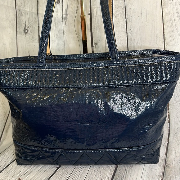 Coach Poppy navy liquid glass shoulder or tote bag - Picture 7 of 16